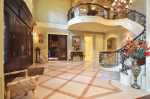 Lavish and Luxurious Home Decor