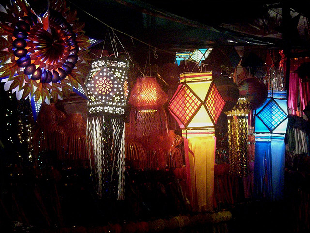 Colorful Kandeels for Diwali Decor
