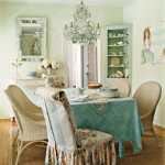 Chic dinning room
