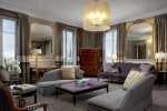 Eiffel tower view apartment