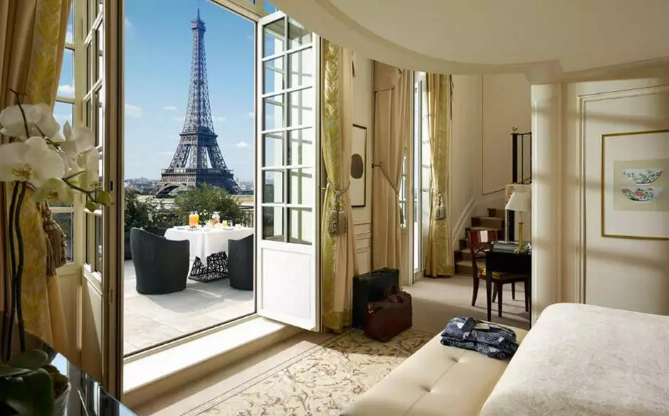 Shangri_La_Paris Eiffel tower view