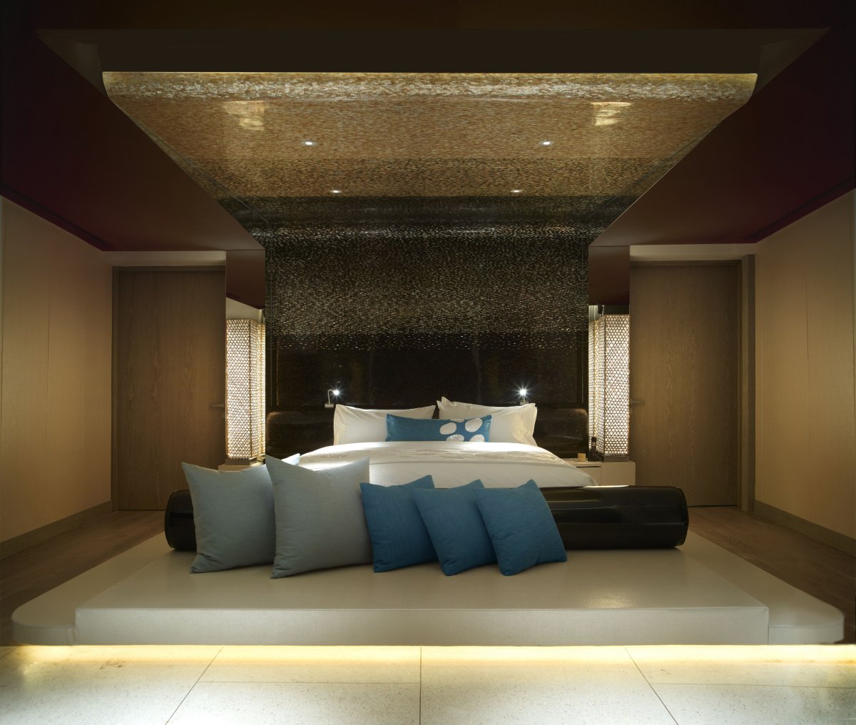 Modern Master Bedroom Suites