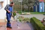 Medium-Duty Pressure Washer