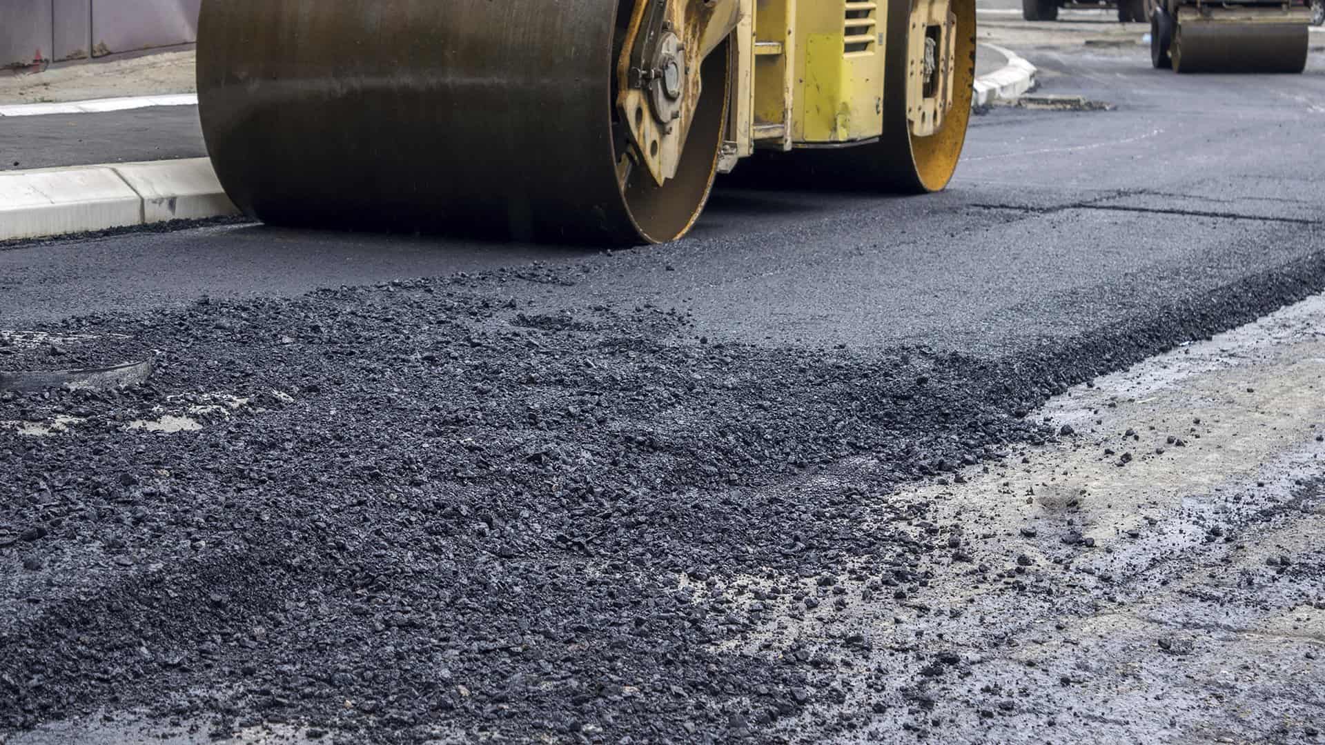 Top Tips On Hiring An Independent Asphalt Paving Company | My Decorative
