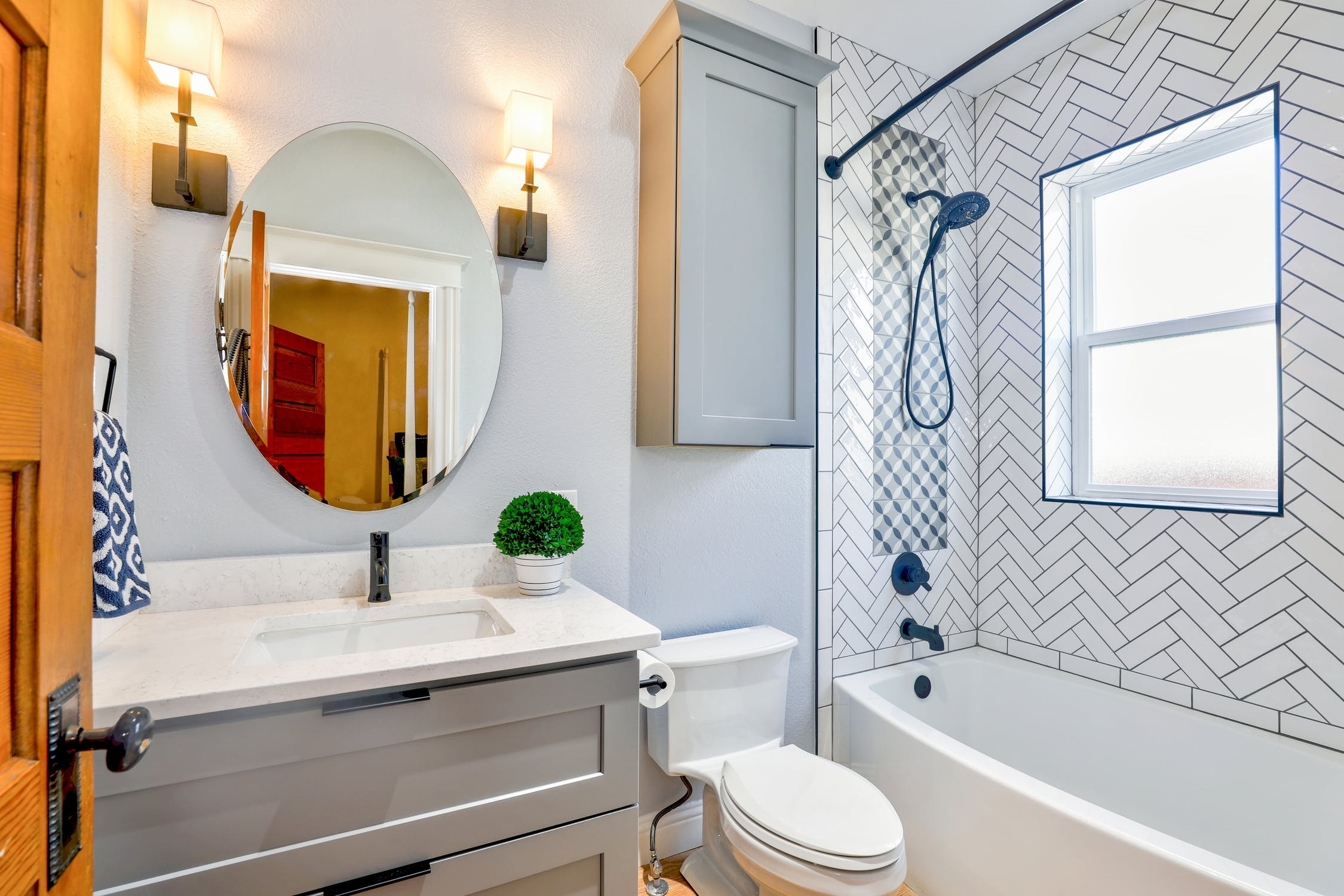 4 Unique Tile Designs To Consider For A Bathroom Renovation